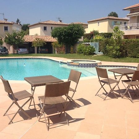 Villa Cezanne Cagnes-sur-Mer Rum bild