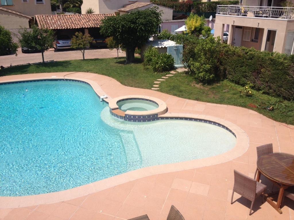 Villa Cezanne Cagnes-sur-Mer Rum bild